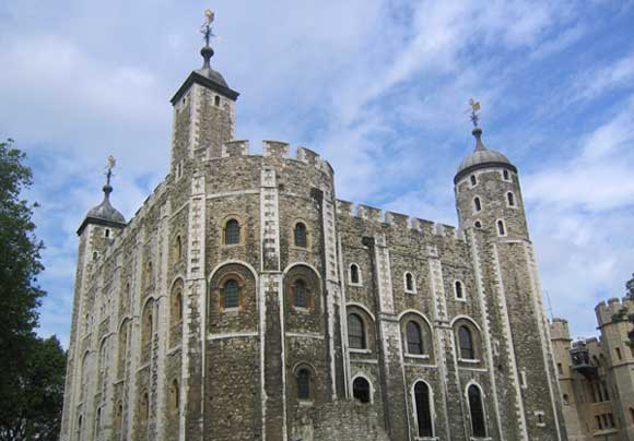 http://www.offtolondon.com/images/toweroflondon-blue.jpg